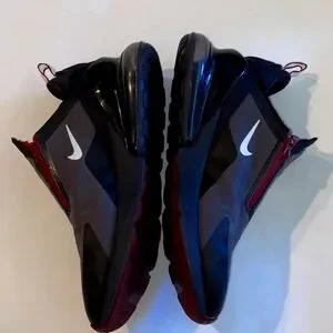 Nike Air Max 270 \